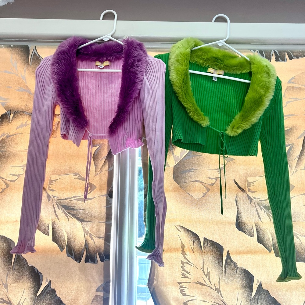 Urban Outfitters Izzy Faux Fur Cropped Cardigan in Pink & Green lot of 2 Size S
